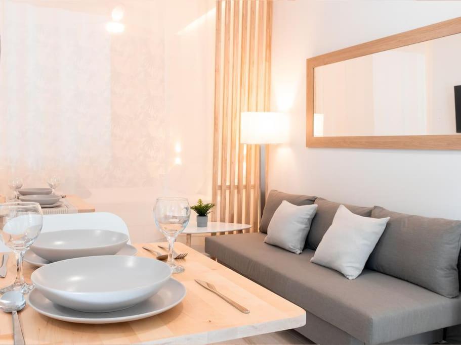 Acogedor Estudio En Triana Con Jacuzzi Y Wifi Sevilla Exterior foto